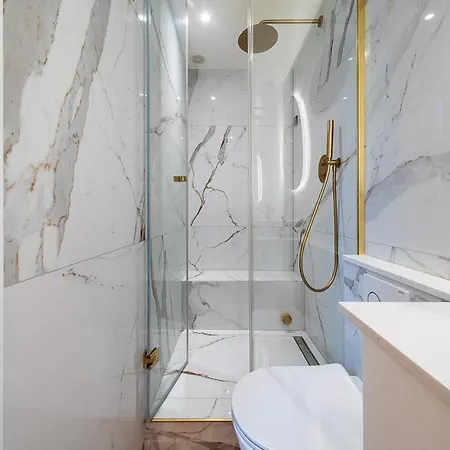 L'appart Du Soleil, Wifi,hyper Centre,2 Personnes *